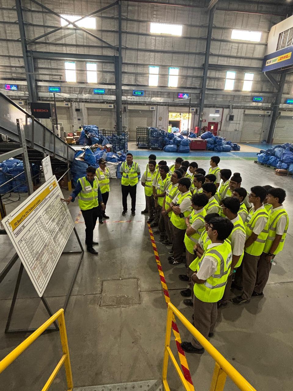 Educational Visit to DHL